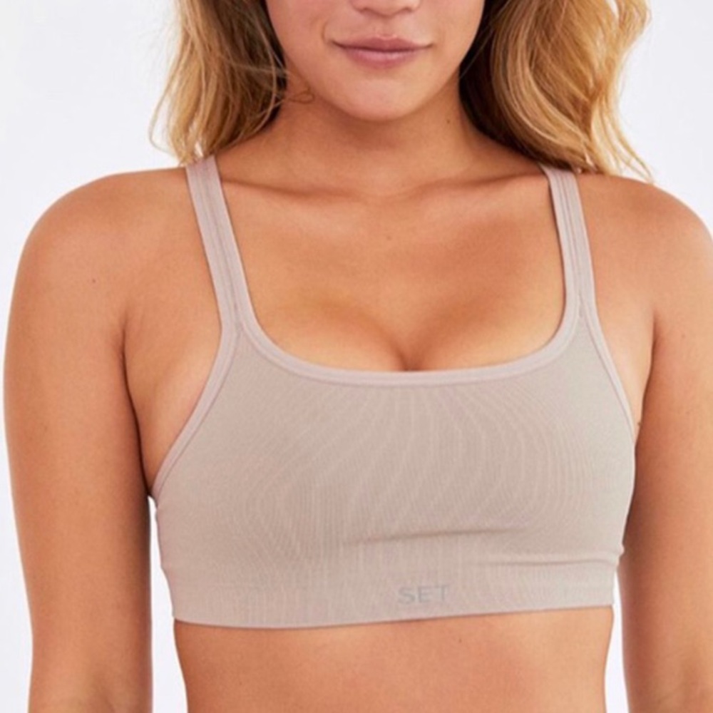 Set Active Box X Bra SOLD ON ANOTHER PLATFORM